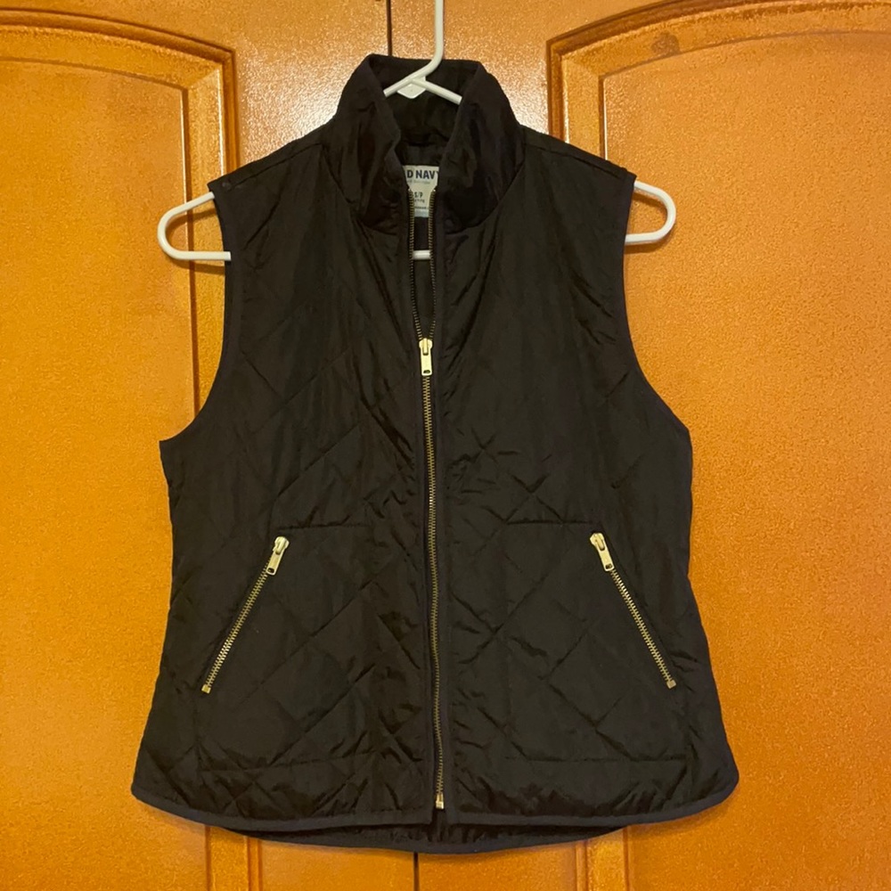 Old Navy Black Quilted Vest (Size SP)